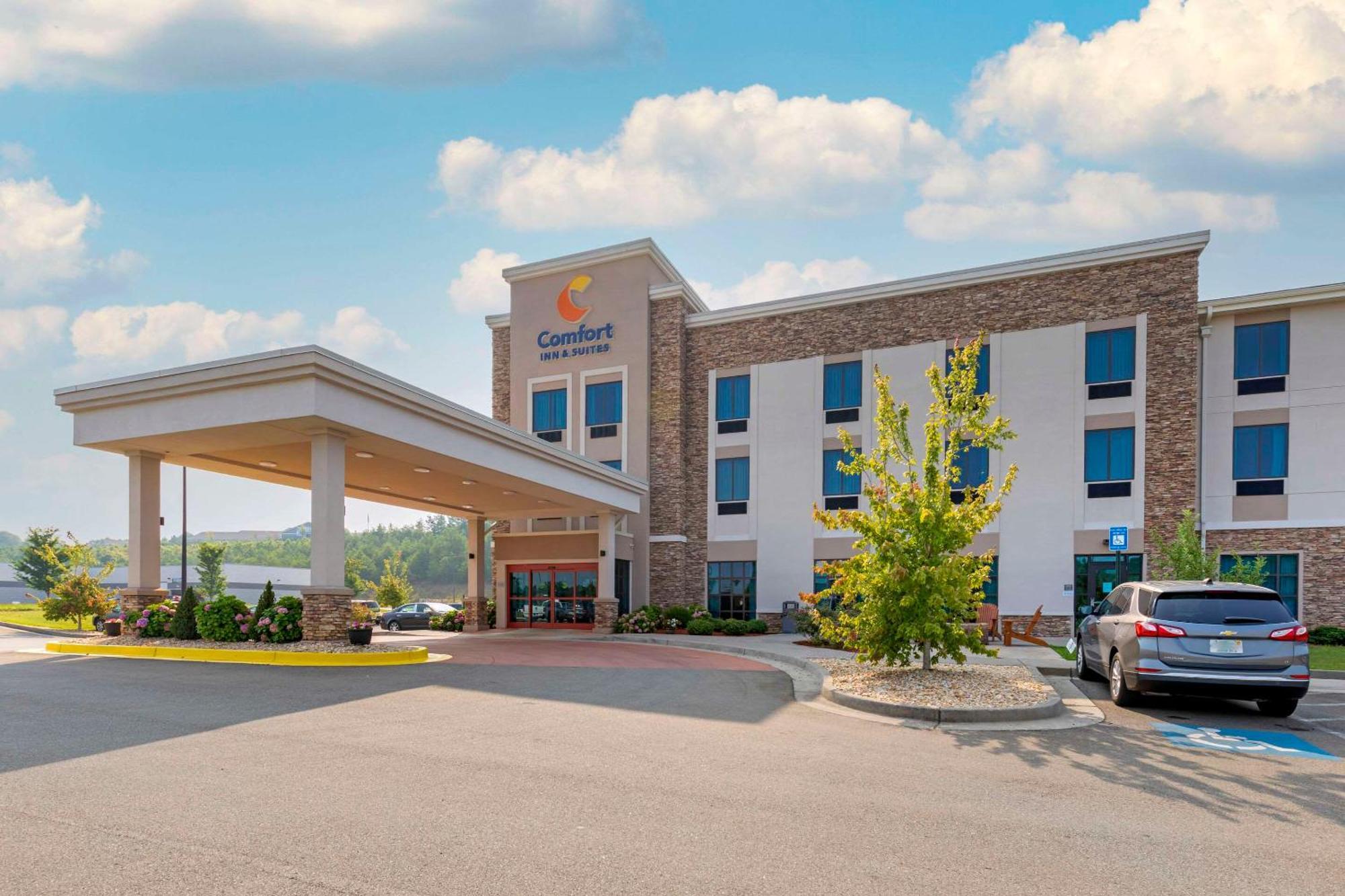 Comfort Inn & Suites East Ellijay Εξωτερικό φωτογραφία