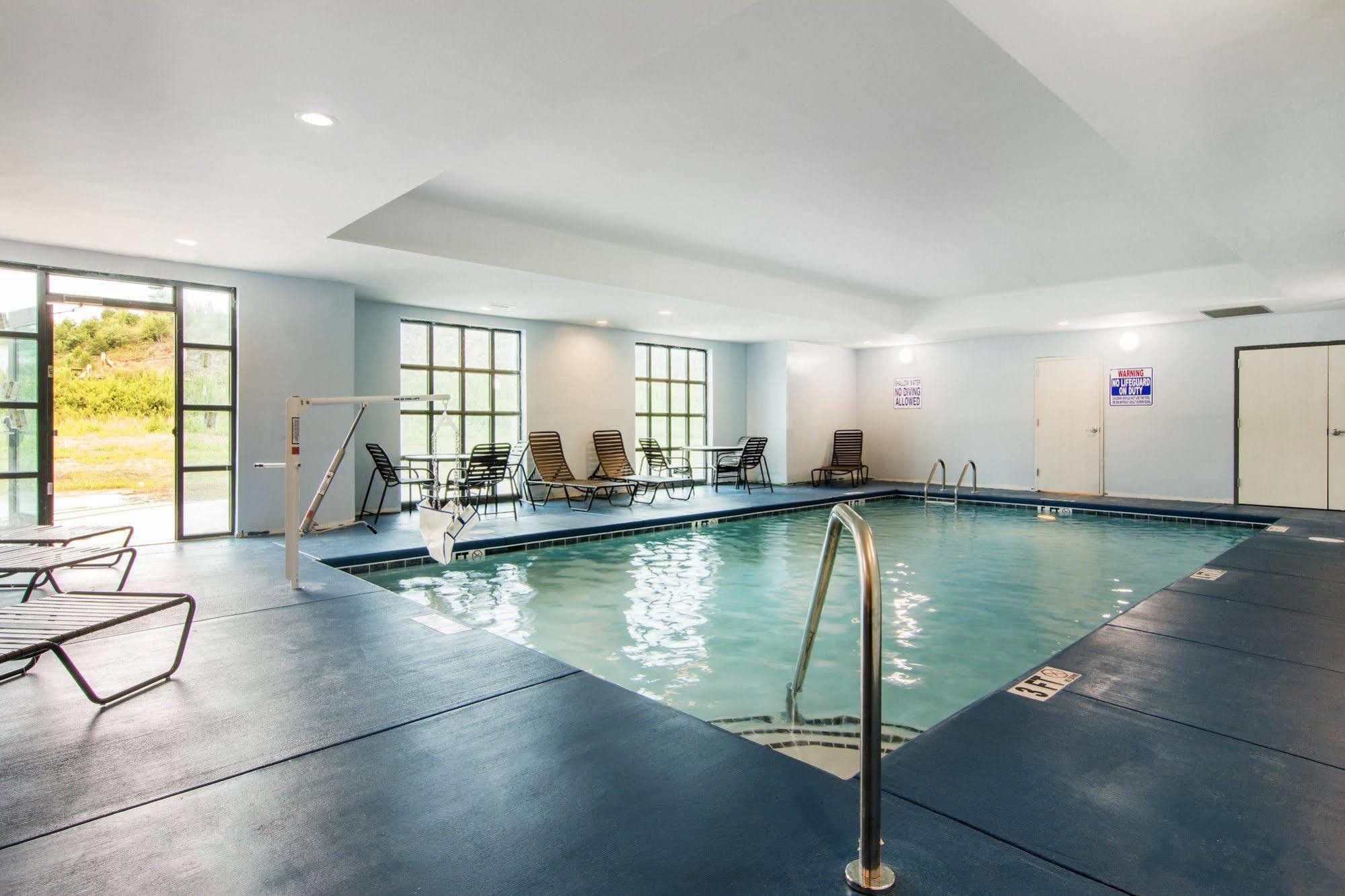 Comfort Inn & Suites East Ellijay Εξωτερικό φωτογραφία
